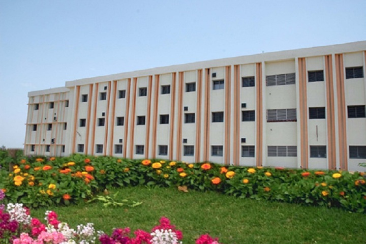 https://cache.careers360.mobi/media/colleges/social-media/media-gallery/15236/2021/3/16/Building View of RB Degree college Bareilly_Campus-View.jpg